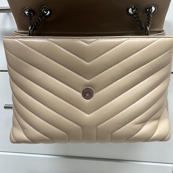 Ysl Lou Lou Handbag - Picture 16 of 17